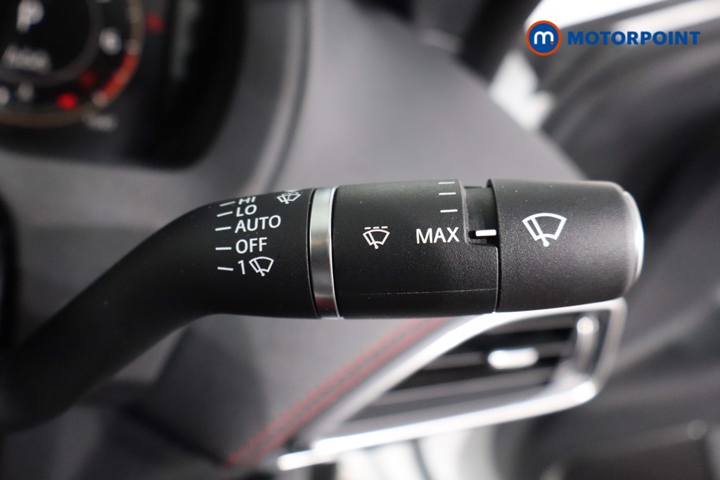 Jaguar XE R-Dynamic Hse Black Automatic Petrol Saloon - Stock Number (1598504) - 14th supplementary image