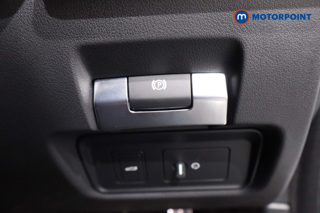 Jaguar XE R-Dynamic Hse Black Automatic Petrol Saloon - Stock Number (1598504) - 21st supplementary image