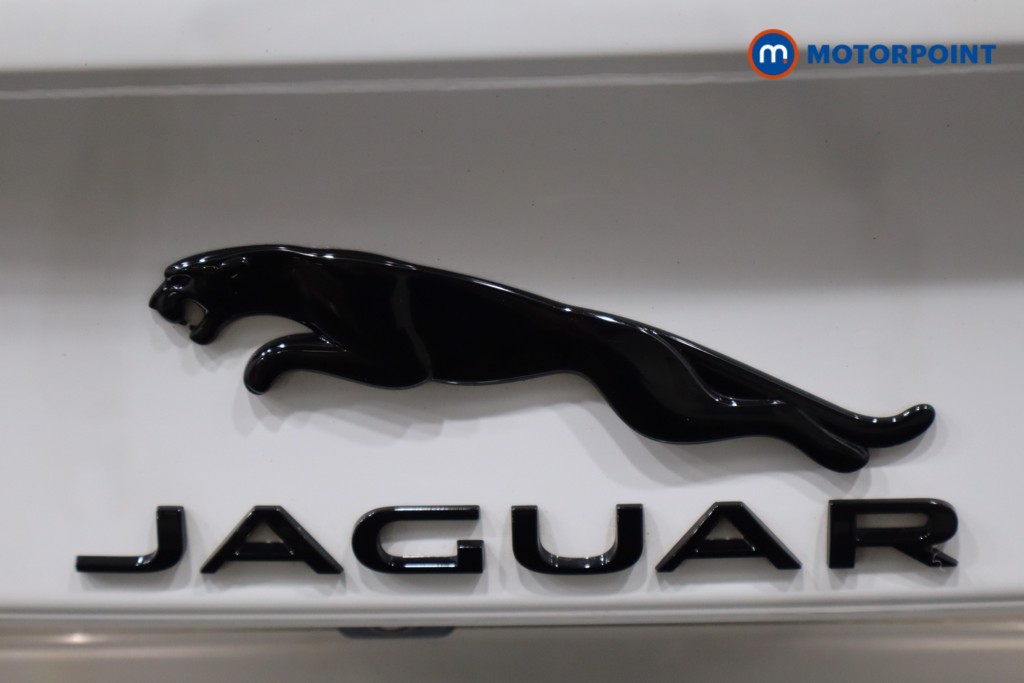 Jaguar XE R-Dynamic Hse Black Automatic Petrol Saloon - Stock Number (1598504) - 40th supplementary image