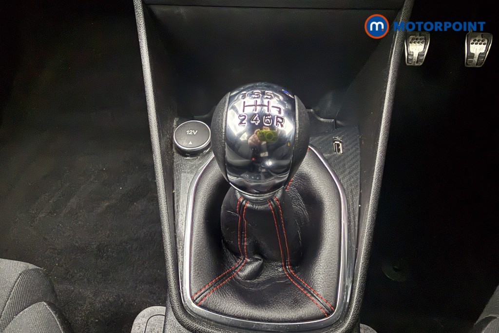 Ford Fiesta St-Line Manual Petrol Hatchback - Stock Number (1598553) - 6th supplementary image