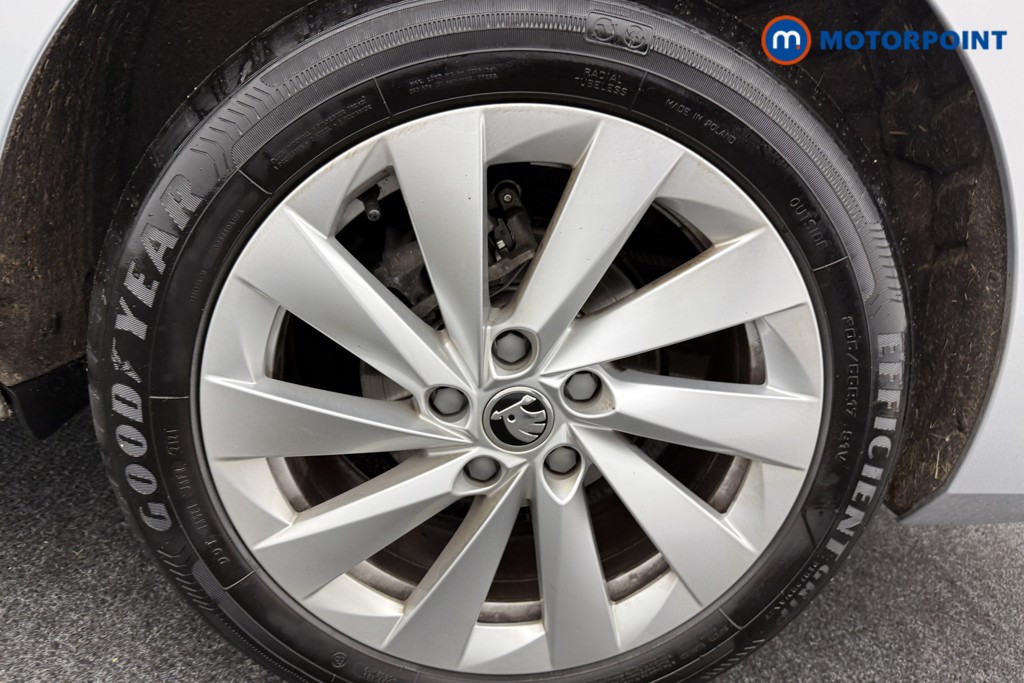 Skoda Octavia Se L Automatic Petrol Hatchback - Stock Number (1598615) - 30th supplementary image