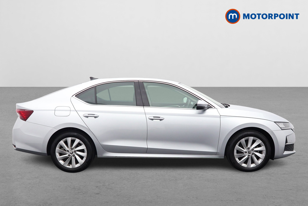 Skoda Octavia Se L Automatic Petrol Hatchback - Stock Number (1598615) - Drivers side