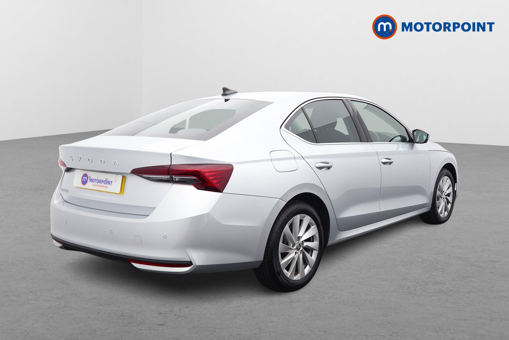 Skoda Octavia Se L Automatic Petrol Hatchback - Stock Number (1598615) - Drivers side rear corner