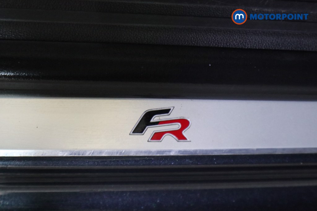 Seat Leon Fr Black Edition Manual Petrol Hatchback - Stock Number (1598872) - 11th supplementary image