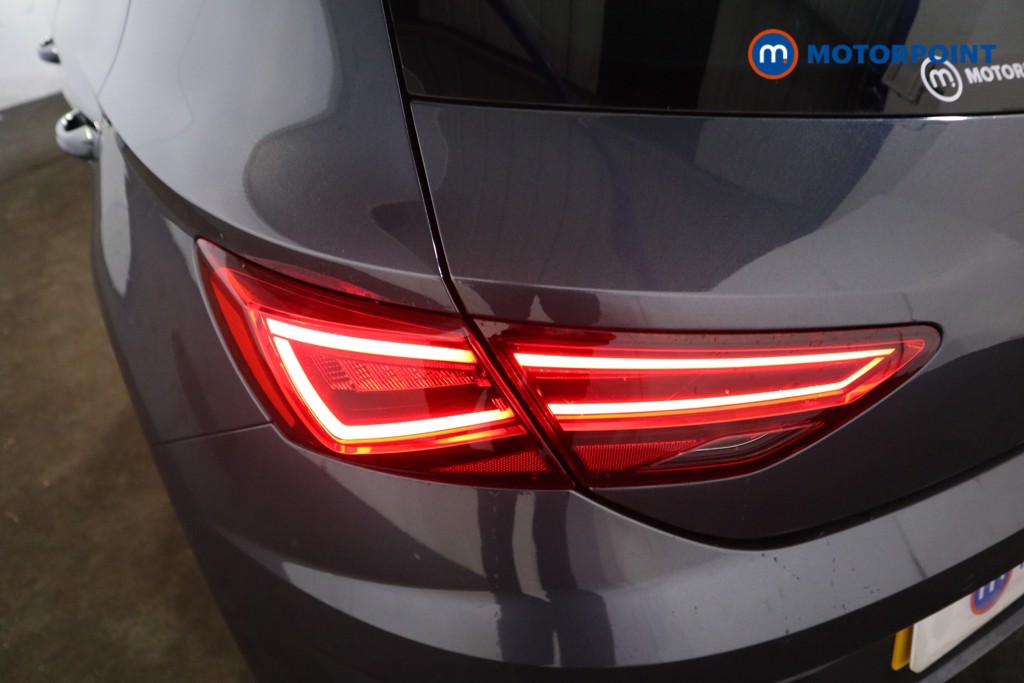 Seat Leon Fr Black Edition Manual Petrol Hatchback - Stock Number (1598872) - 20th supplementary image