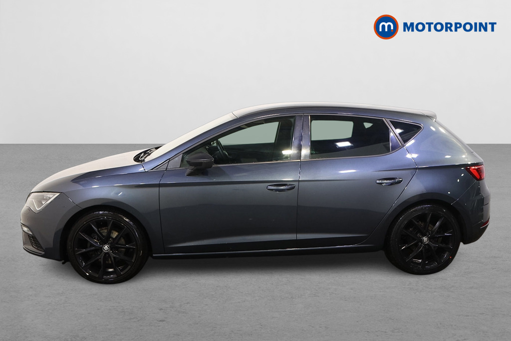 Seat Leon Fr Black Edition Manual Petrol Hatchback - Stock Number (1598872) - Passenger side