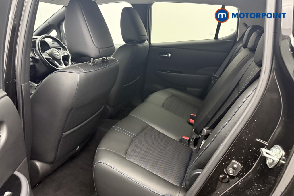 Nissan Leaf N-Connecta Automatic Electric Hatchback - Stock Number (1598948) - 4th supplementary image