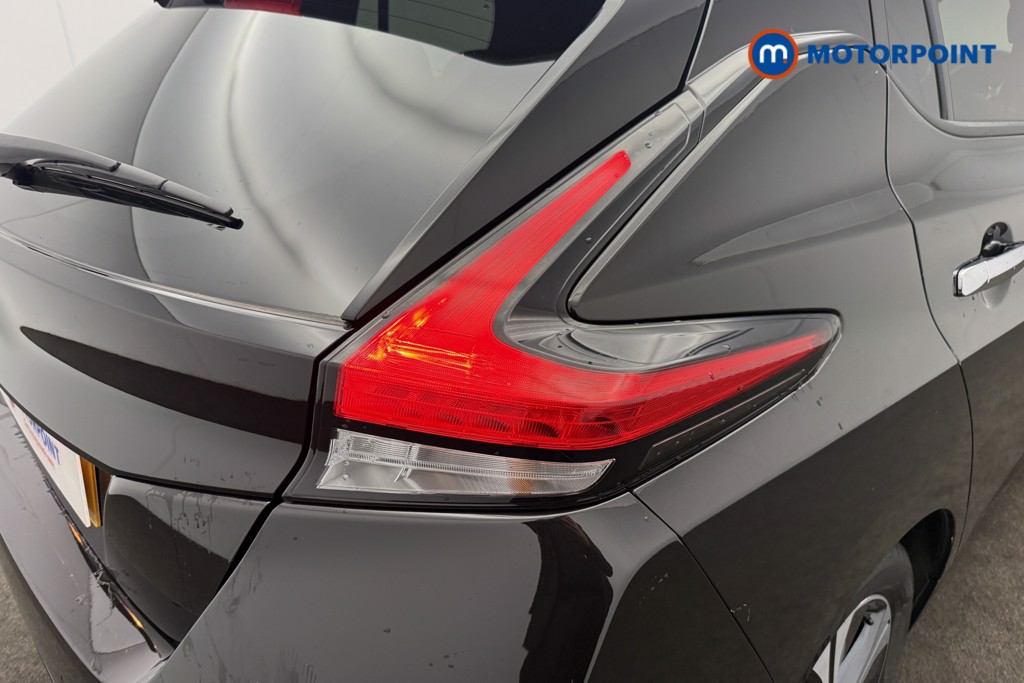 Nissan Leaf N-Connecta Automatic Electric Hatchback - Stock Number (1598948) - 18th supplementary image