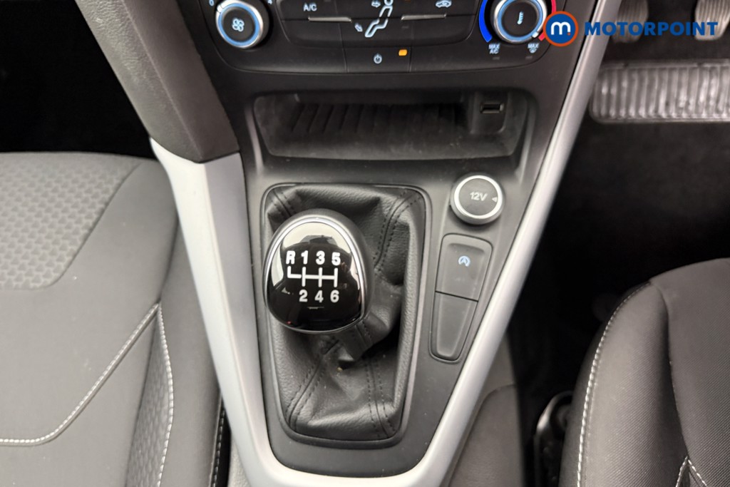 Ford Focus Zetec Edition Manual Petrol Estate - Stock Number (1598950) - 12th supplementary image