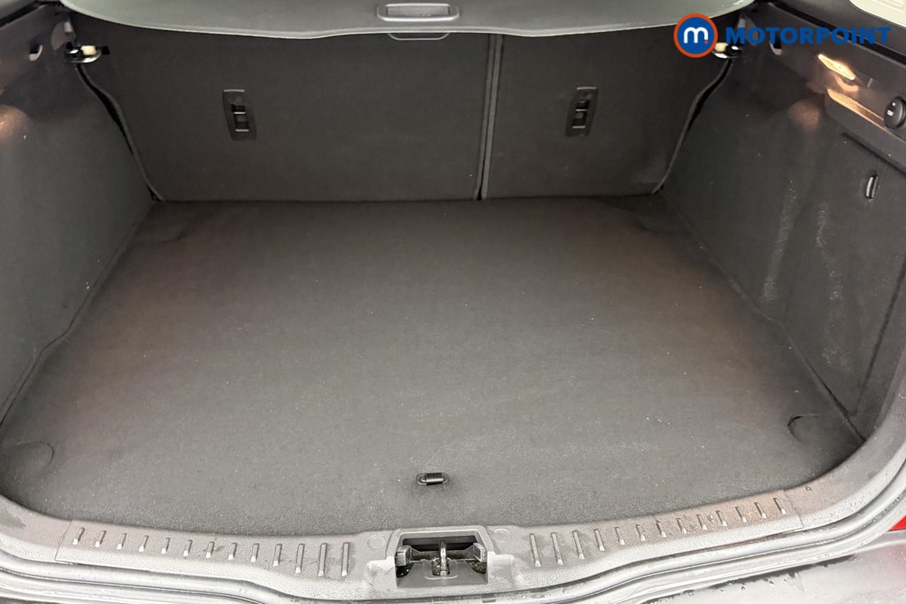 Ford Focus Zetec Edition Manual Petrol Estate - Stock Number (1598950) - 20th supplementary image