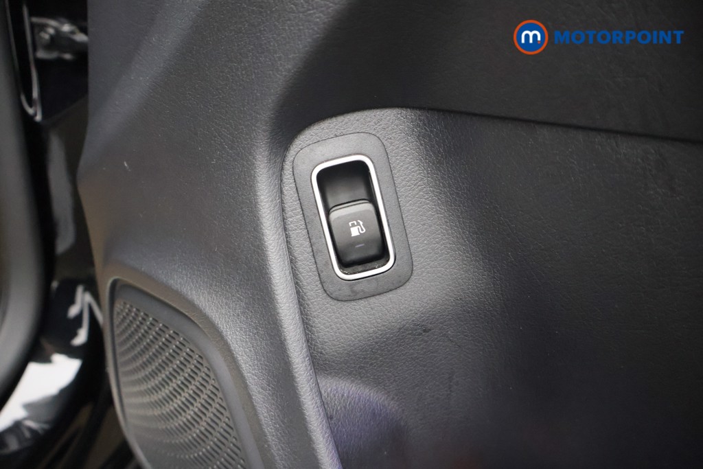 Mercedes-Benz CLA Amg Line Automatic Petrol Plug-In Hybrid Coupe - Stock Number (1598960) - 24th supplementary image