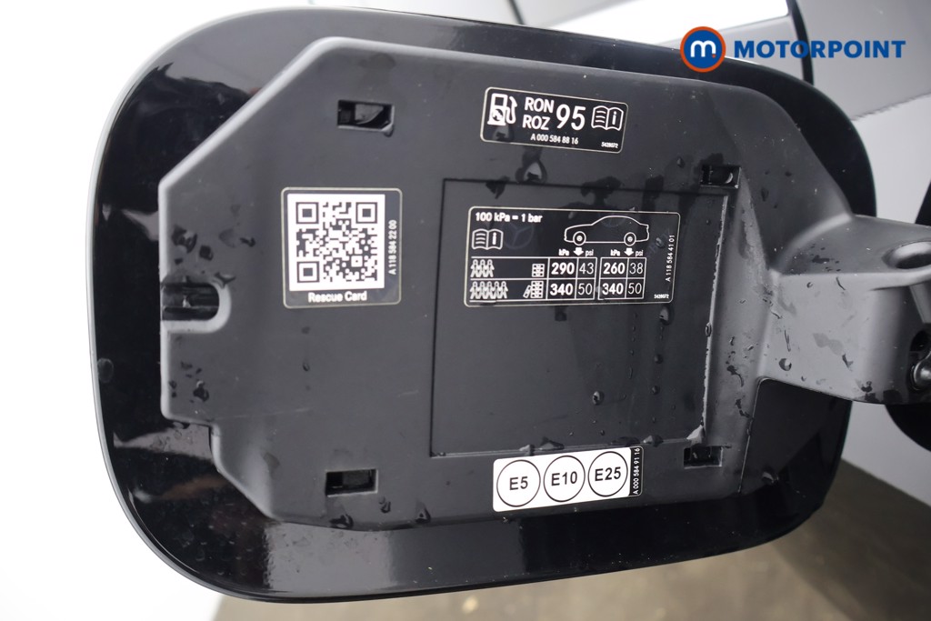 Mercedes-Benz CLA Amg Line Automatic Petrol Plug-In Hybrid Coupe - Stock Number (1598960) - 32nd supplementary image