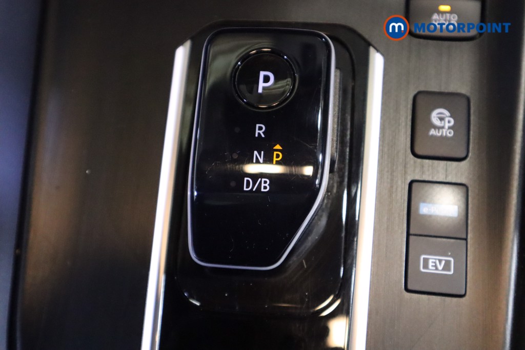 Nissan Qashqai Tekna-Plus Automatic Petrol-Electric Hybrid SUV - Stock Number (1598967) - 5th supplementary image