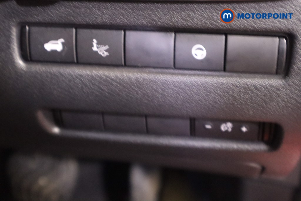 Nissan Qashqai Tekna-Plus Automatic Petrol-Electric Hybrid SUV - Stock Number (1598967) - 16th supplementary image