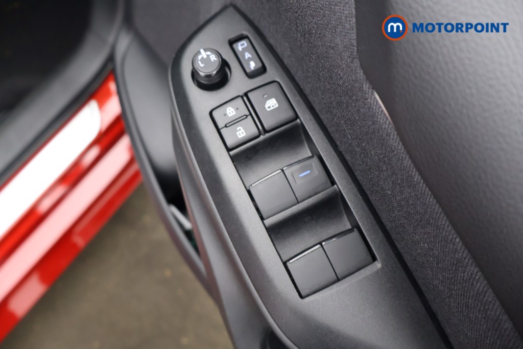 Toyota Yaris Excel Automatic Petrol-Electric Hybrid Hatchback - Stock Number (1599107) - 18th supplementary image