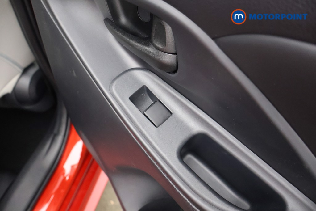 Toyota Yaris Excel Automatic Petrol-Electric Hybrid Hatchback - Stock Number (1599107) - 21st supplementary image