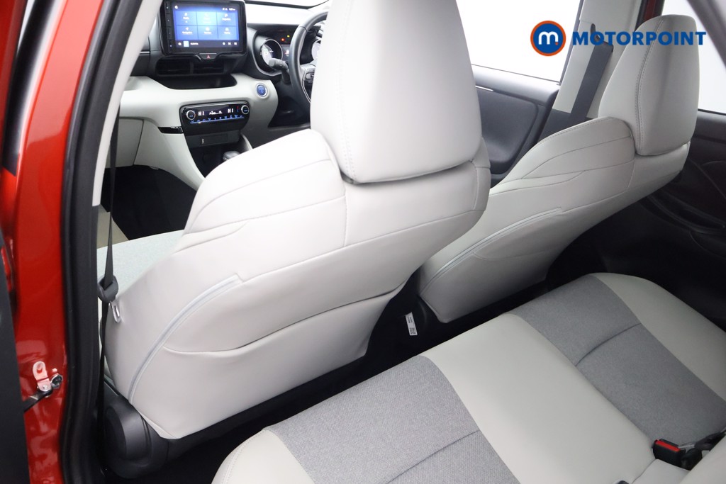 Toyota Yaris Excel Automatic Petrol-Electric Hybrid Hatchback - Stock Number (1599107) - 26th supplementary image
