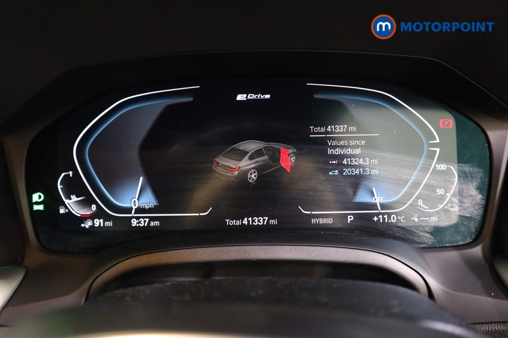 BMW 3 Series M Sport Automatic Petrol Plug-In Hybrid Saloon - Stock Number (1599229) - 4th supplementary image