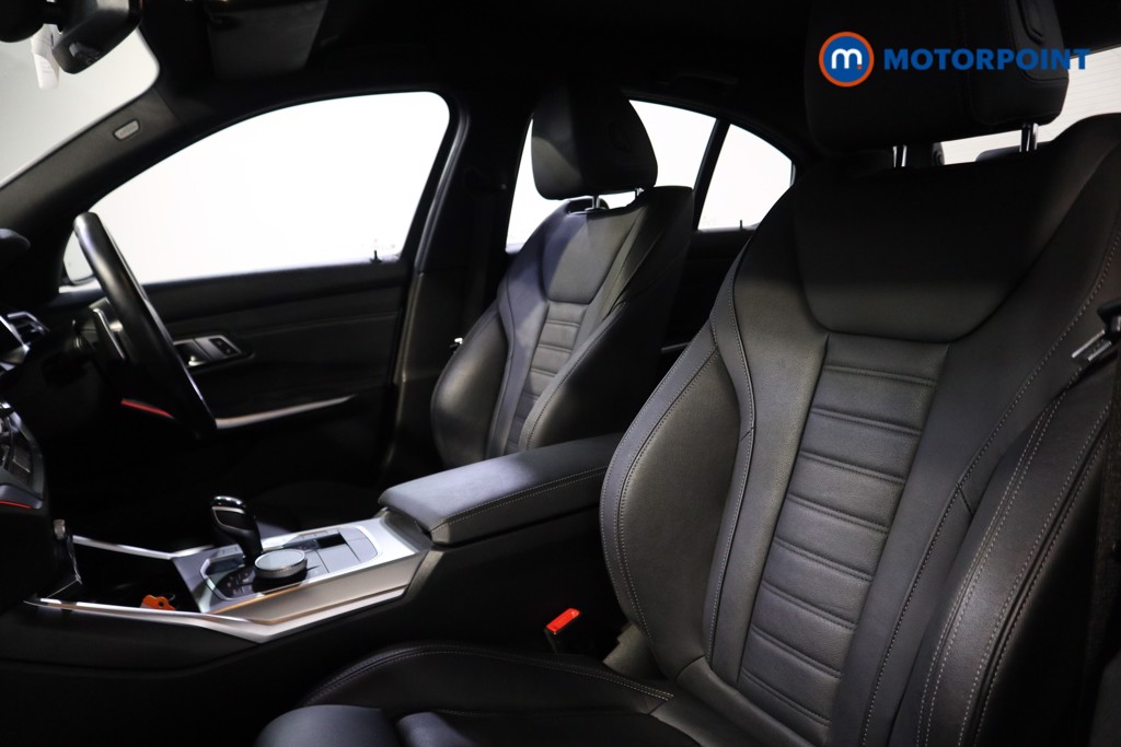 BMW 3 Series M Sport Automatic Petrol Plug-In Hybrid Saloon - Stock Number (1599229) - 11th supplementary image