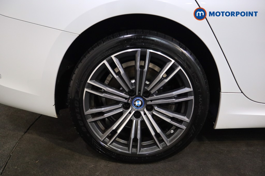 BMW 3 Series M Sport Automatic Petrol Plug-In Hybrid Saloon - Stock Number (1599229) - 15th supplementary image