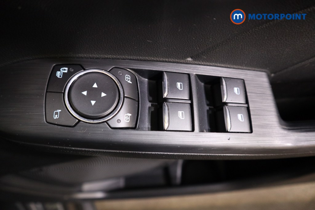 Ford Kuga St-Line X Edition Automatic Diesel SUV - Stock Number (1599265) - 8th supplementary image