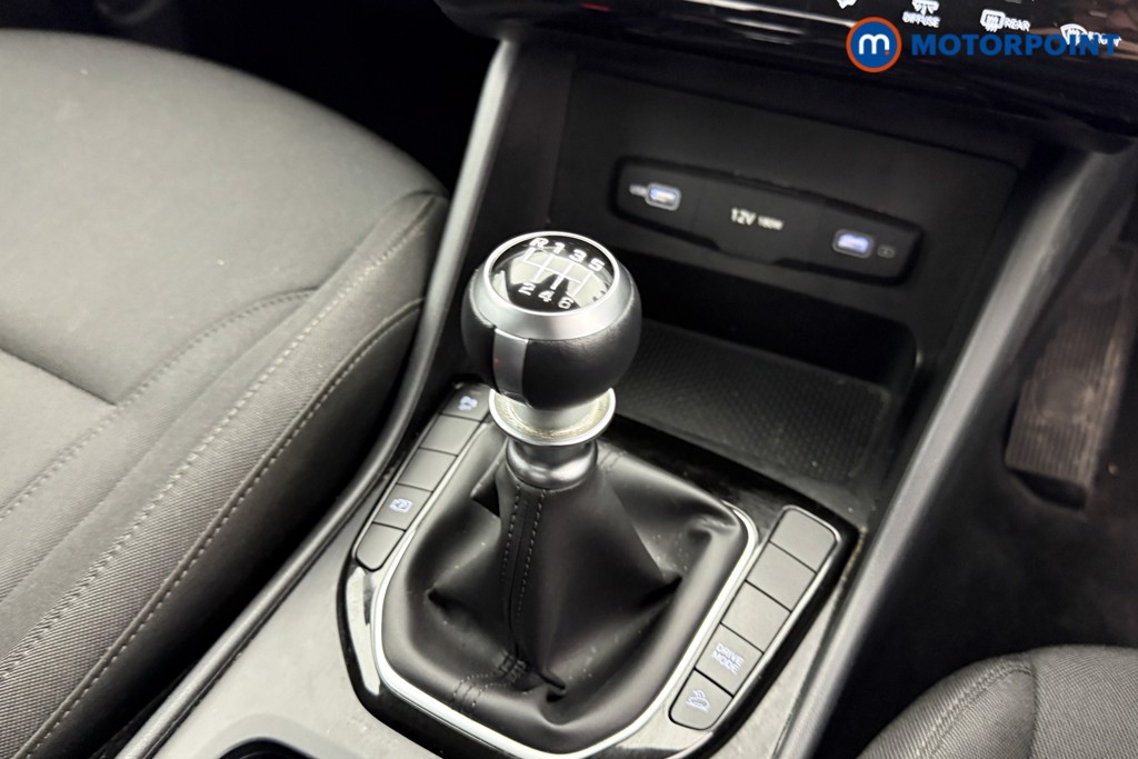 Hyundai Tucson Se Connect Manual Petrol SUV - Stock Number (1599311) - 11th supplementary image