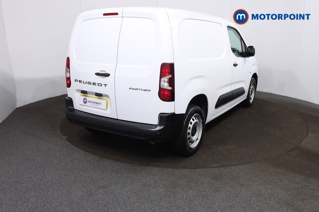 Peugeot Partner Professional Manual Diesel Panel Van - Stock Number (1599355) - Drivers side rear corner