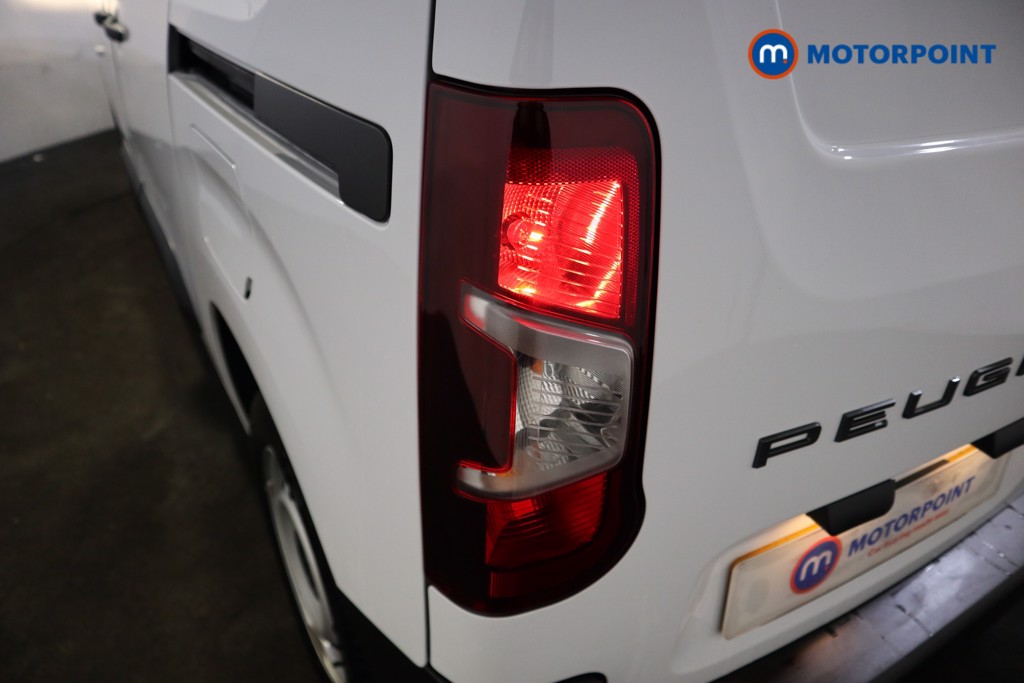 Peugeot Partner Professional Manual Diesel Panel Van - Stock Number (1599380) - 17th supplementary image