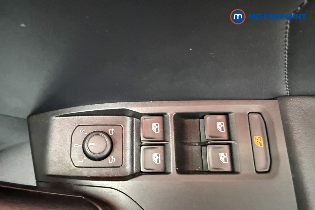 Cupra Leon VZ2 Automatic Petrol Hatchback - Stock Number (1599474) - 19th supplementary image