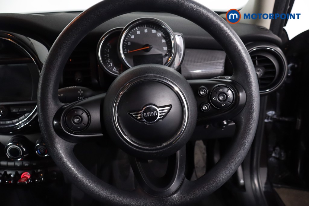 Mini Hatchback Cooper Manual Diesel Hatchback - Stock Number (1599480) - 6th supplementary image