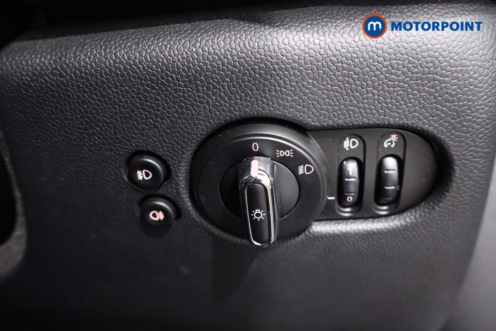 Mini Hatchback Cooper Manual Diesel Hatchback - Stock Number (1599480) - 18th supplementary image