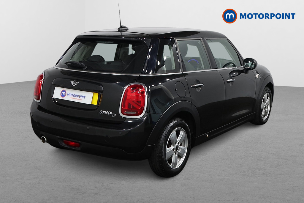 Mini Hatchback Cooper Manual Diesel Hatchback - Stock Number (1599480) - Drivers side rear corner