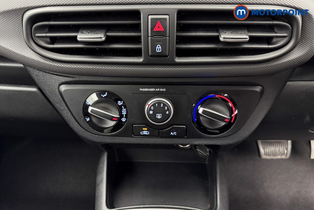 Hyundai I10 Se Connect Automatic Petrol Hatchback - Stock Number (1599490) - 8th supplementary image