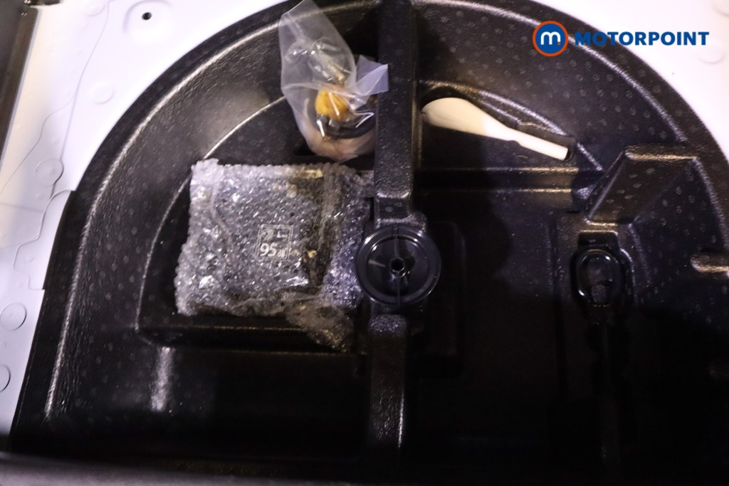 Ford Ka-Plus Active Manual Petrol Hatchback - Stock Number (1599531) - 28th supplementary image