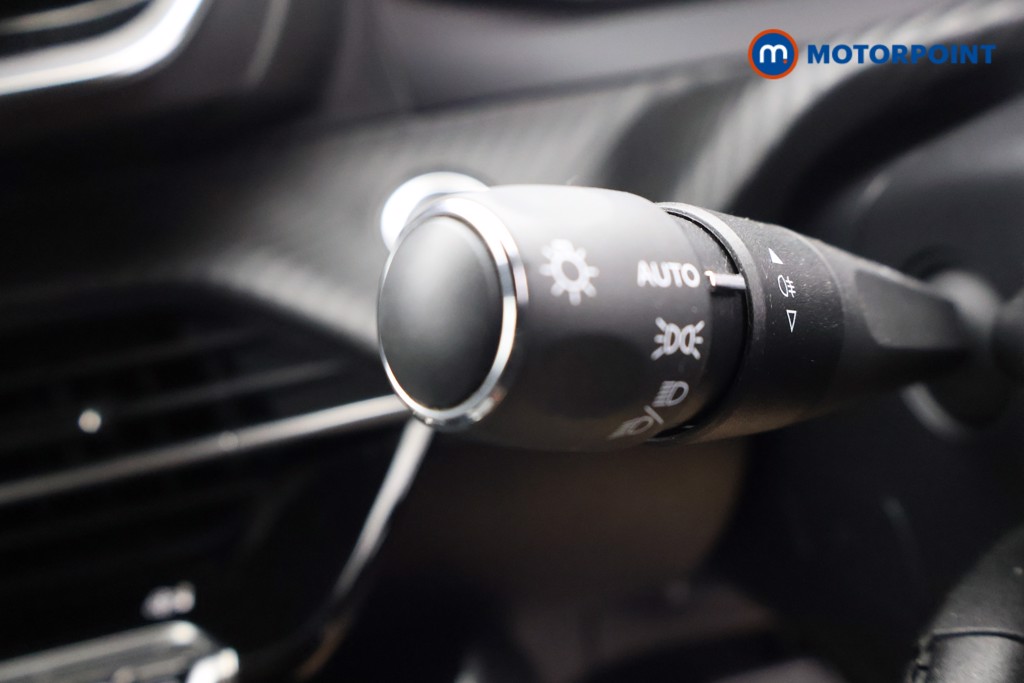 Peugeot 2008 Allure Automatic Petrol SUV - Stock Number (1599572) - 8th supplementary image