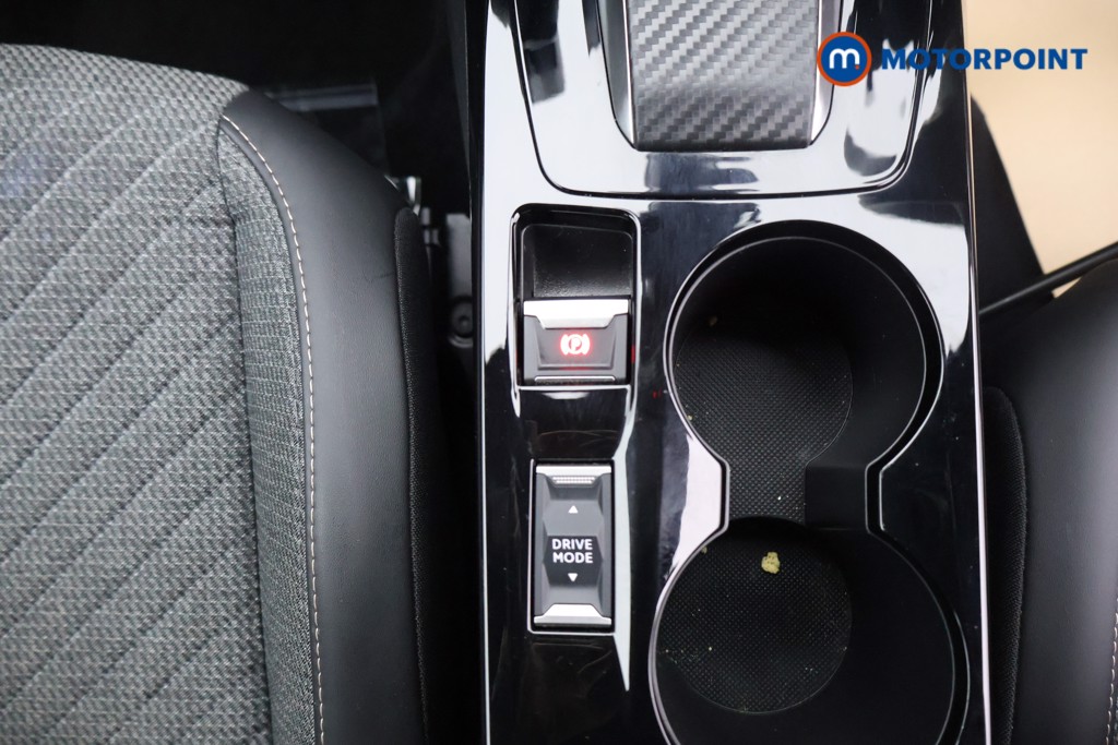 Peugeot 2008 Allure Automatic Petrol SUV - Stock Number (1599572) - 14th supplementary image