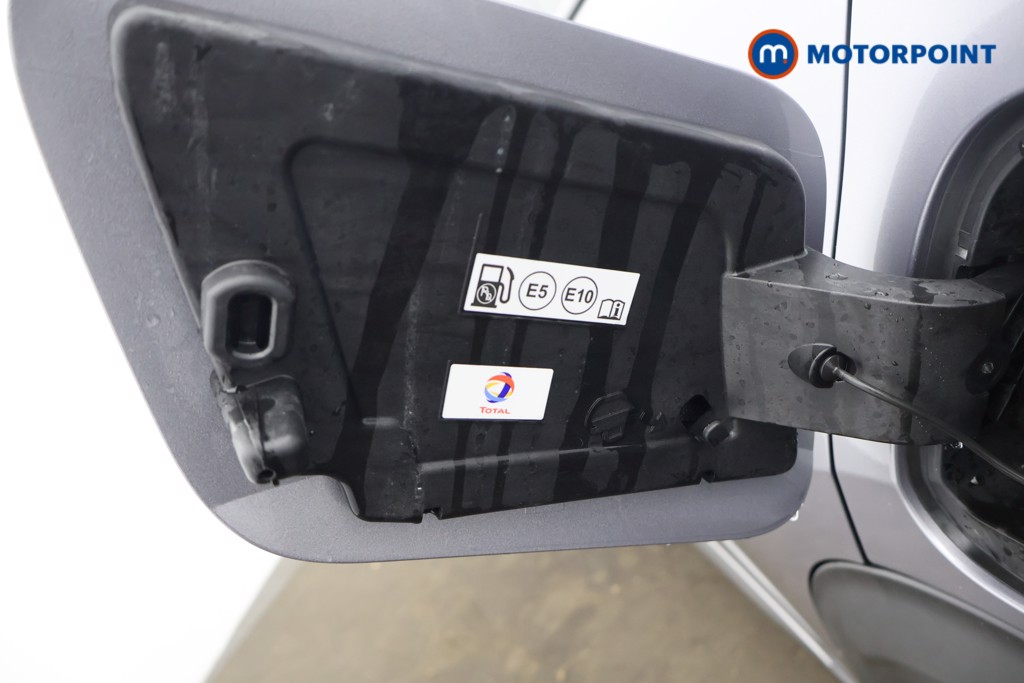 Peugeot 2008 Allure Automatic Petrol SUV - Stock Number (1599572) - 26th supplementary image