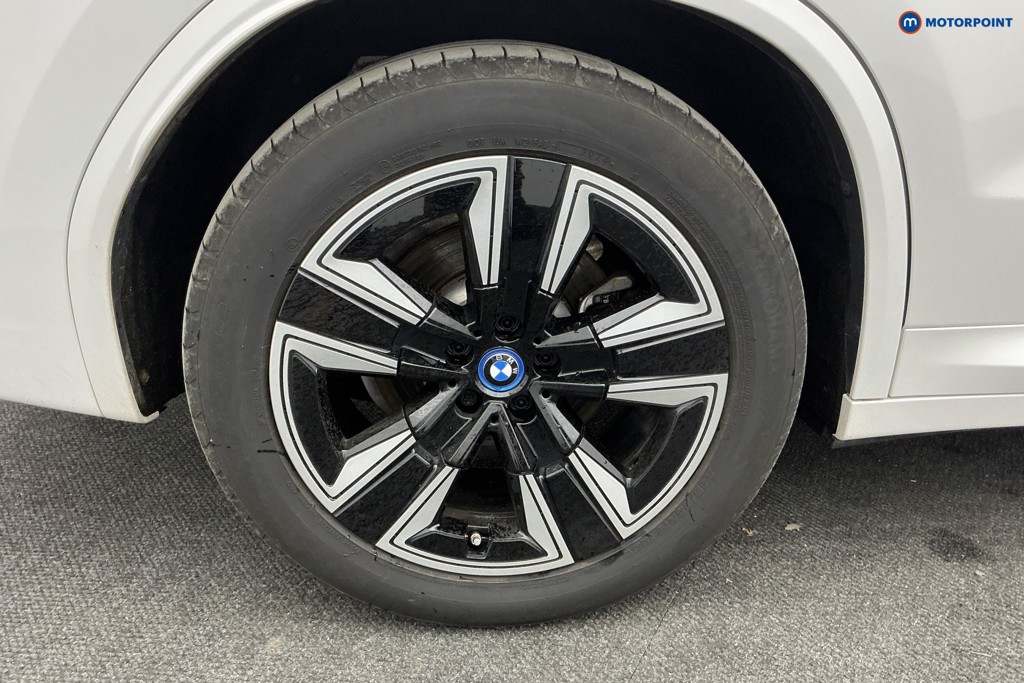 BMW IX3 M Sport Automatic Electric SUV - Stock Number (1599652) - 32nd supplementary image