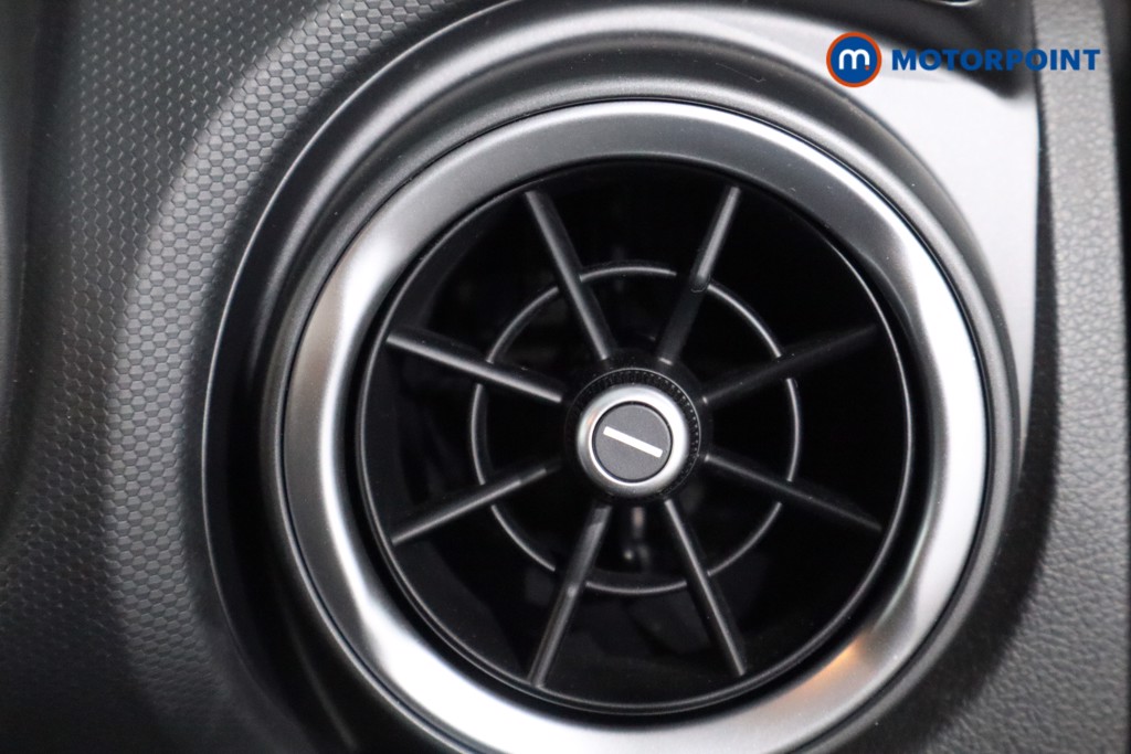 Hyundai Kona Ultimate Manual Petrol SUV - Stock Number (1599669) - 24th supplementary image