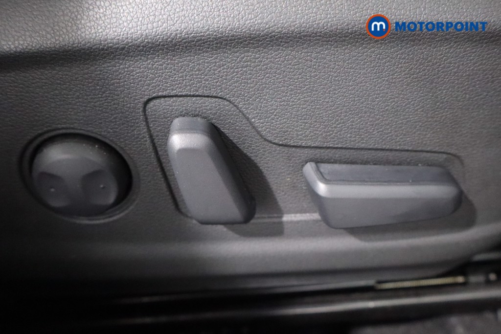 Hyundai Kona Ultimate Manual Petrol SUV - Stock Number (1599669) - 26th supplementary image