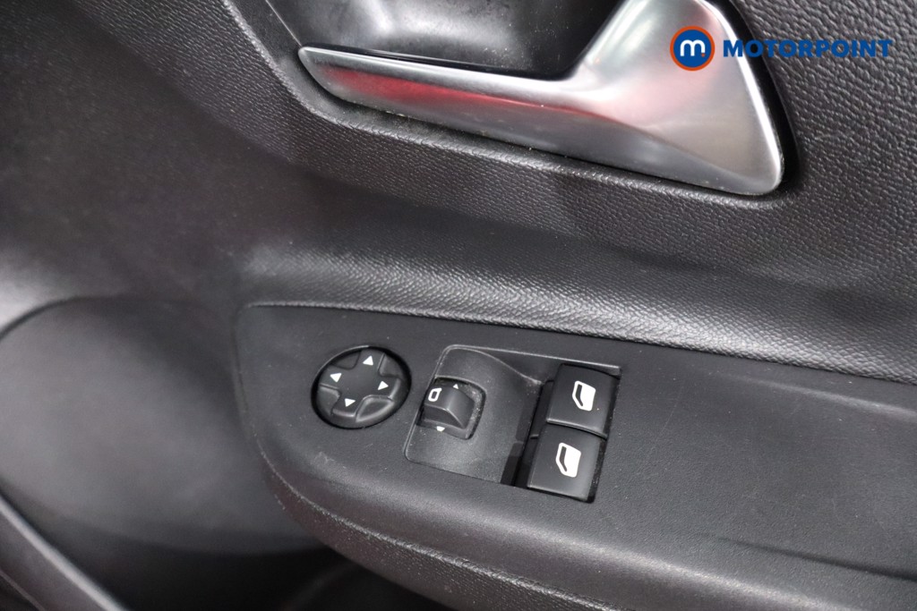 Vauxhall Corsa SE Manual Petrol Hatchback - Stock Number (1599732) - 19th supplementary image