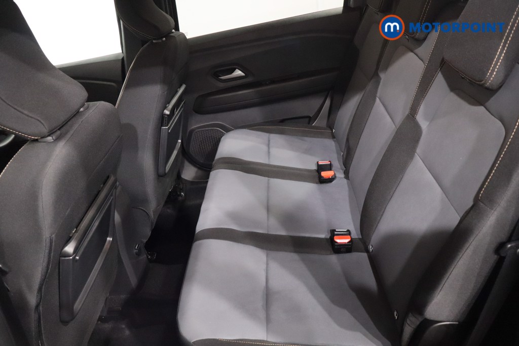 Dacia Jogger Extreme Automatic Petrol-Electric Hybrid People Carrier - Stock Number (1599740) - 5th supplementary image