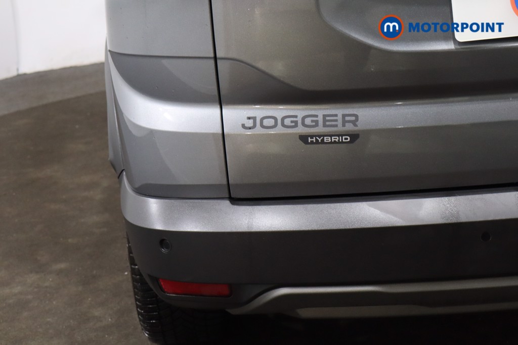 Dacia Jogger Extreme Automatic Petrol-Electric Hybrid People Carrier - Stock Number (1599740) - 38th supplementary image