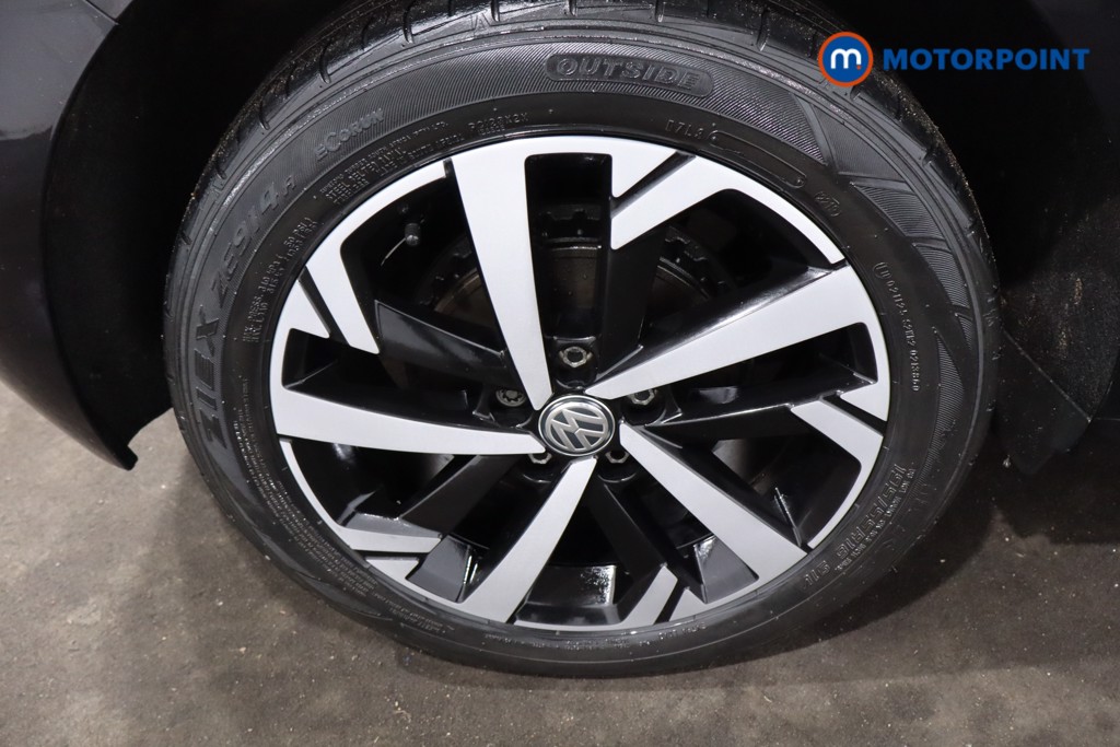 Volkswagen Polo Beats Manual Petrol Hatchback - Stock Number (1599745) - 9th supplementary image