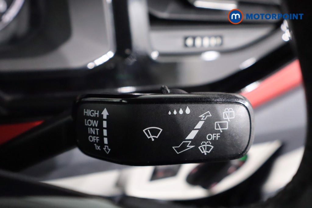 Volkswagen Polo Beats Manual Petrol Hatchback - Stock Number (1599745) - 18th supplementary image