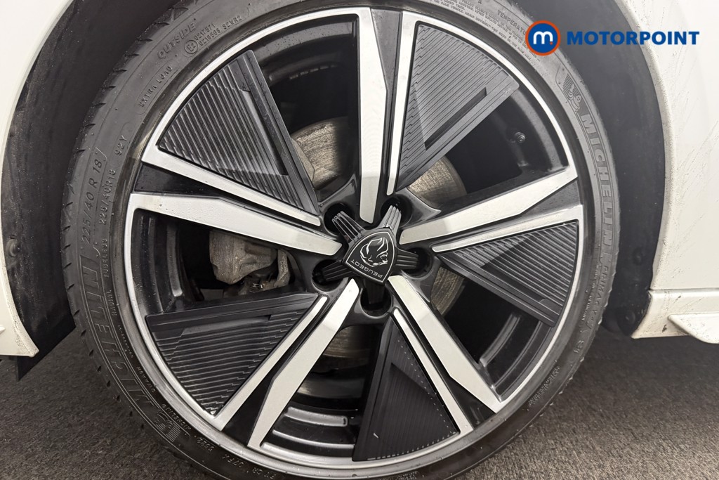 Peugeot 308 GT Automatic Diesel Hatchback - Stock Number (1599747) - 12th supplementary image