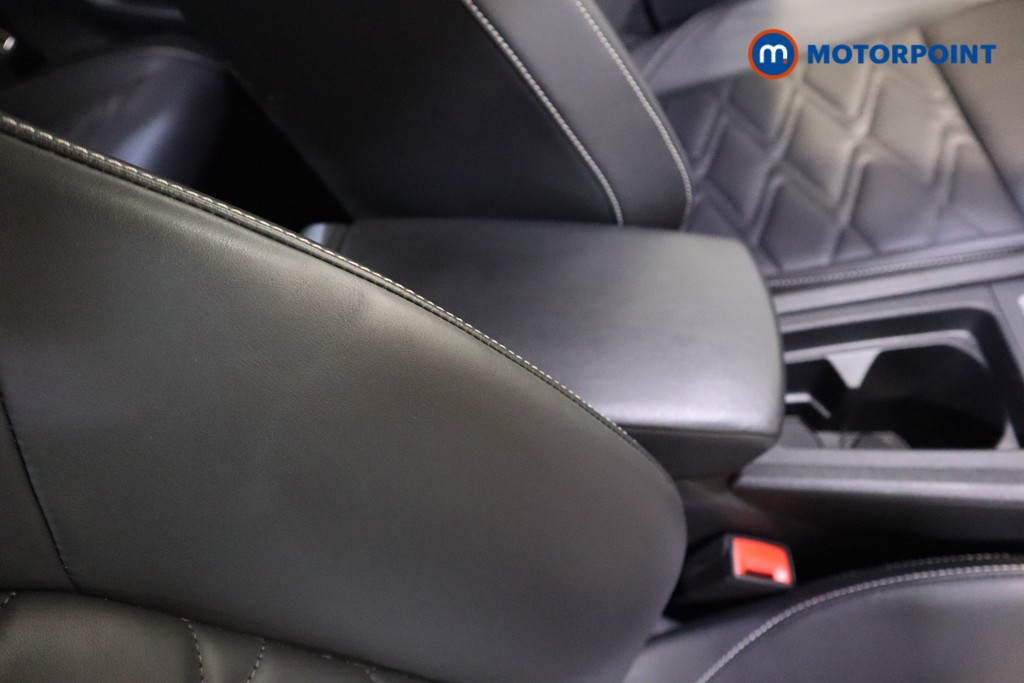 Seat Leon Xcellence Lux Automatic Petrol Plug-In Hybrid Hatchback - Stock Number (1599773) - 26th supplementary image