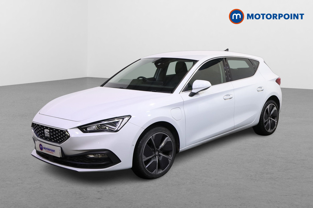Seat Leon Xcellence Lux Automatic Petrol Plug-In Hybrid Hatchback - Stock Number (1599773) - Passenger side front corner