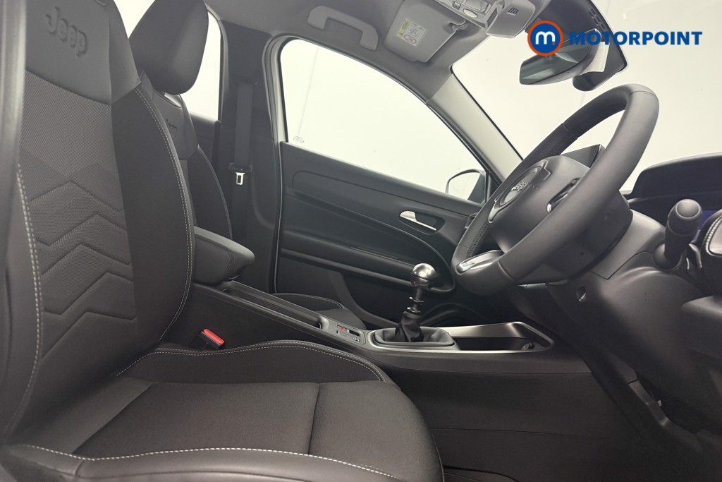 Jeep Avenger Summit Manual Petrol SUV - Stock Number (1599794) - 7th supplementary image