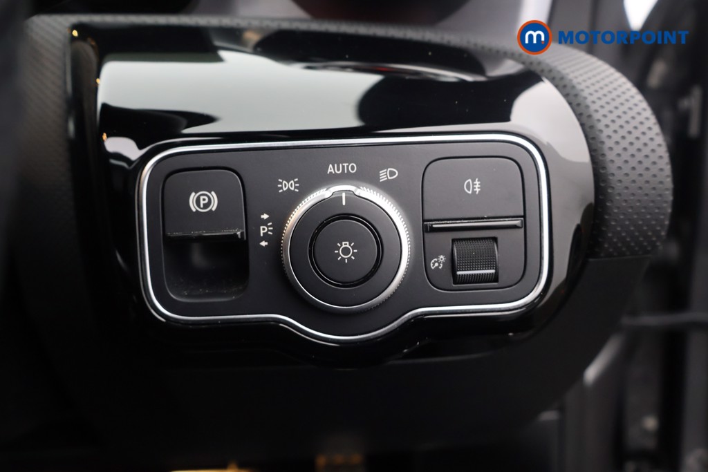 Mercedes-Benz CLA Amg Line Automatic Diesel Estate - Stock Number (1599880) - 8th supplementary image